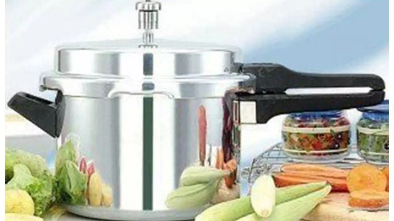 Are aluminum rice cookers safe?